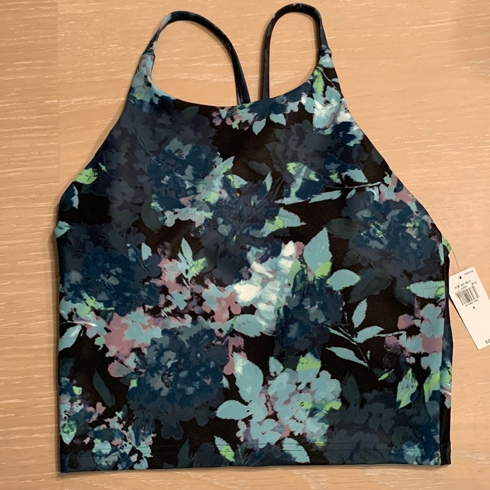 Old Navy Active Powersoft active wear tank with built-in light support bra, NWT